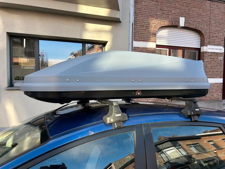 Thule Touring M dakkoffer - Volvo rebranded, Auto diversen, Dakkoffers, Zo goed als nieuw, Ophalen