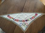 Sjaaltje Olympische Spelen 1936, Verzamelen, Sportartikelen en Voetbal, Ophalen of Verzenden, Zo goed als nieuw, Vaantje of Sjaal