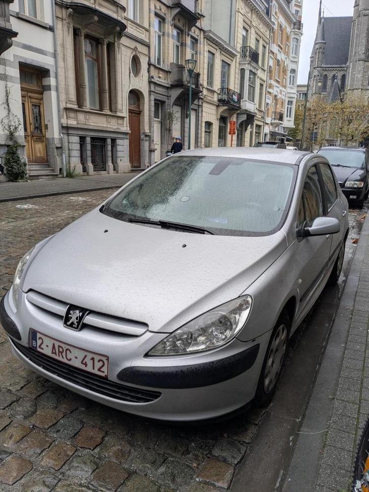Peugeot 307 2005, Auto's, Peugeot, Particulier, Benzine, Euro 3, Berline, 5 deurs, Automaat, Zilver of Grijs, Grijs, Stof, Voorwielaandrijving