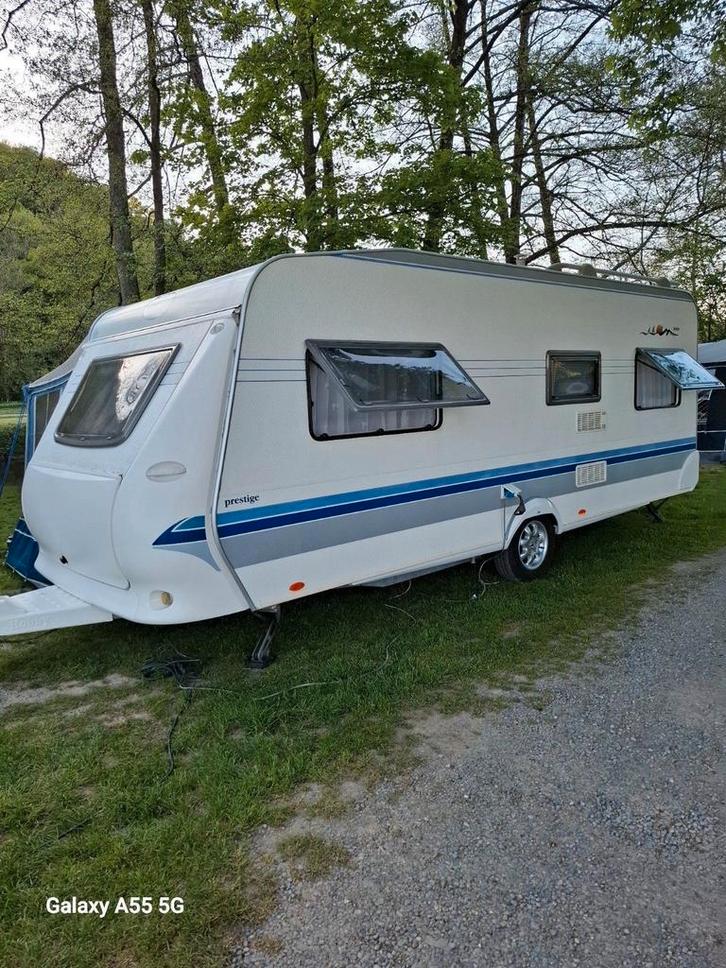 Caravan hobby, Caravans en Kamperen, Caravans, Particulier, Hobby, Luifel, Ophalen