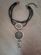 BIBI halsketting met zilveren strass, Handtassen en Accessoires, Kettingen, Zwart, Ophalen of Verzenden, Zo goed als nieuw, Zilver