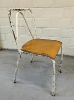 Vintage industriele metalen stoelen 8 stuks, Industrieel, vintage, Vijf, Zes of meer stoelen, Gebruikt, Ophalen