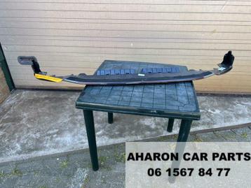 Audi Q3 S Line 83A Spoiler Voorbumper 83a807061b Orig 7878 beschikbaar voor biedingen