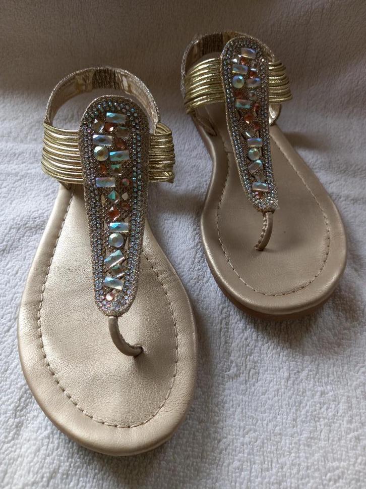 Sandalen teenslipper, Kleding | Dames, Schoenen, Zo goed als nieuw, Sandalen of Muiltjes, Overige kleuren, Ophalen of Verzenden