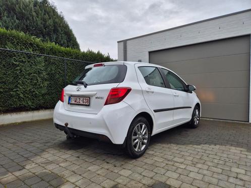 Toyota Yaris 1.33 VVT-i, Auto's, Toyota, Particulier, Yaris, ABS, Achteruitrijcamera, Airbags, Airconditioning, Alarm, Bluetooth