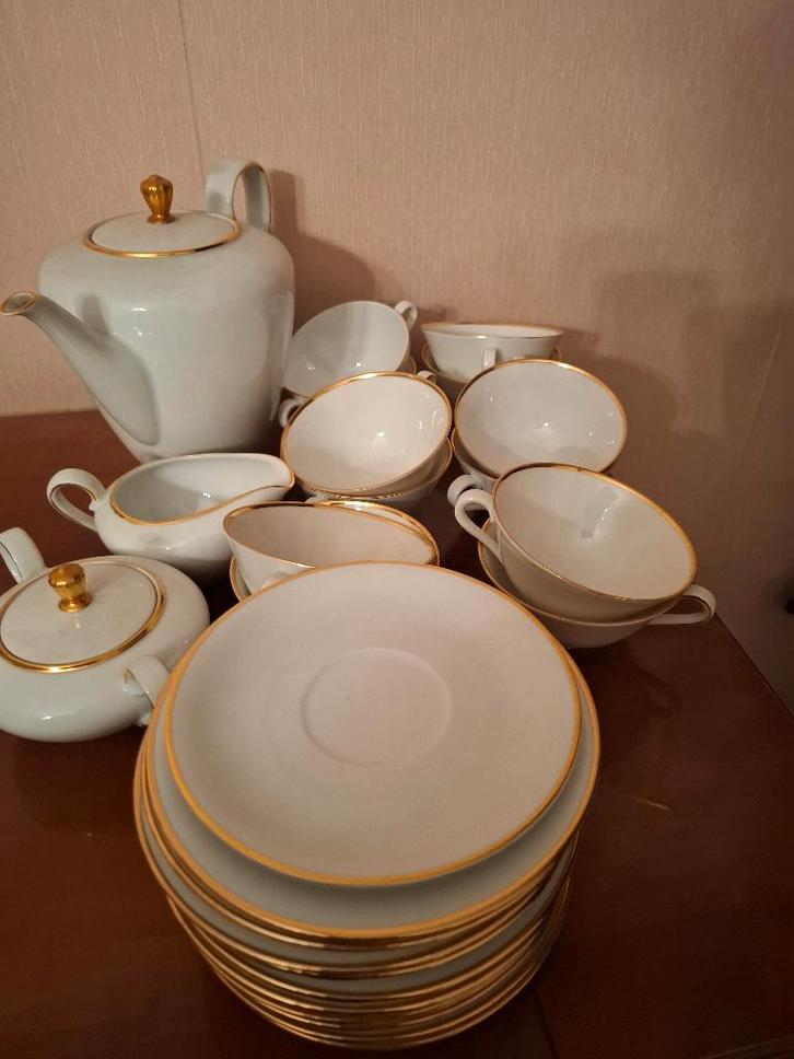 Vintge porseleinen koffieservies Eschenbach mt gouden randje, Antiek en Kunst, Antiek | Servies compleet, Ophalen