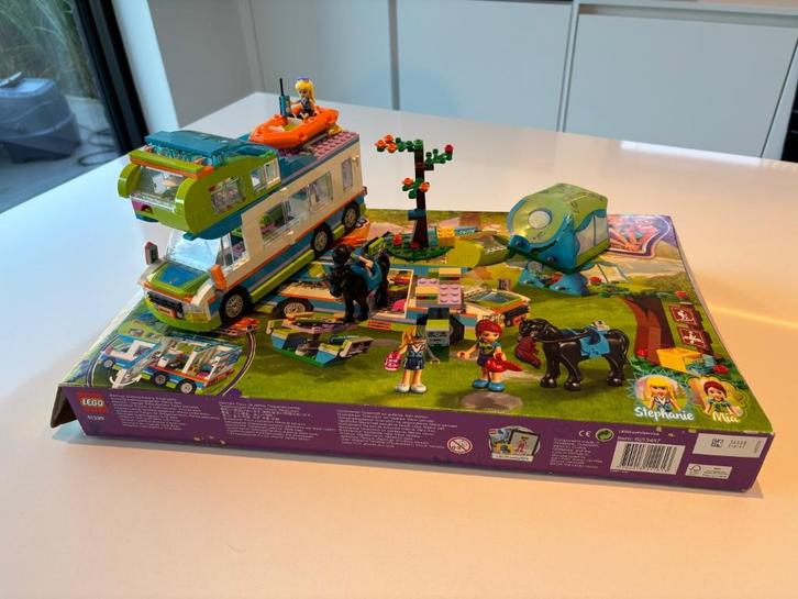 LEGO Friends (41339) Mia's kampeerbus, Kinderen en Baby's, Speelgoed | Duplo en Lego, Zo goed als nieuw, Lego, Complete set, Ophalen