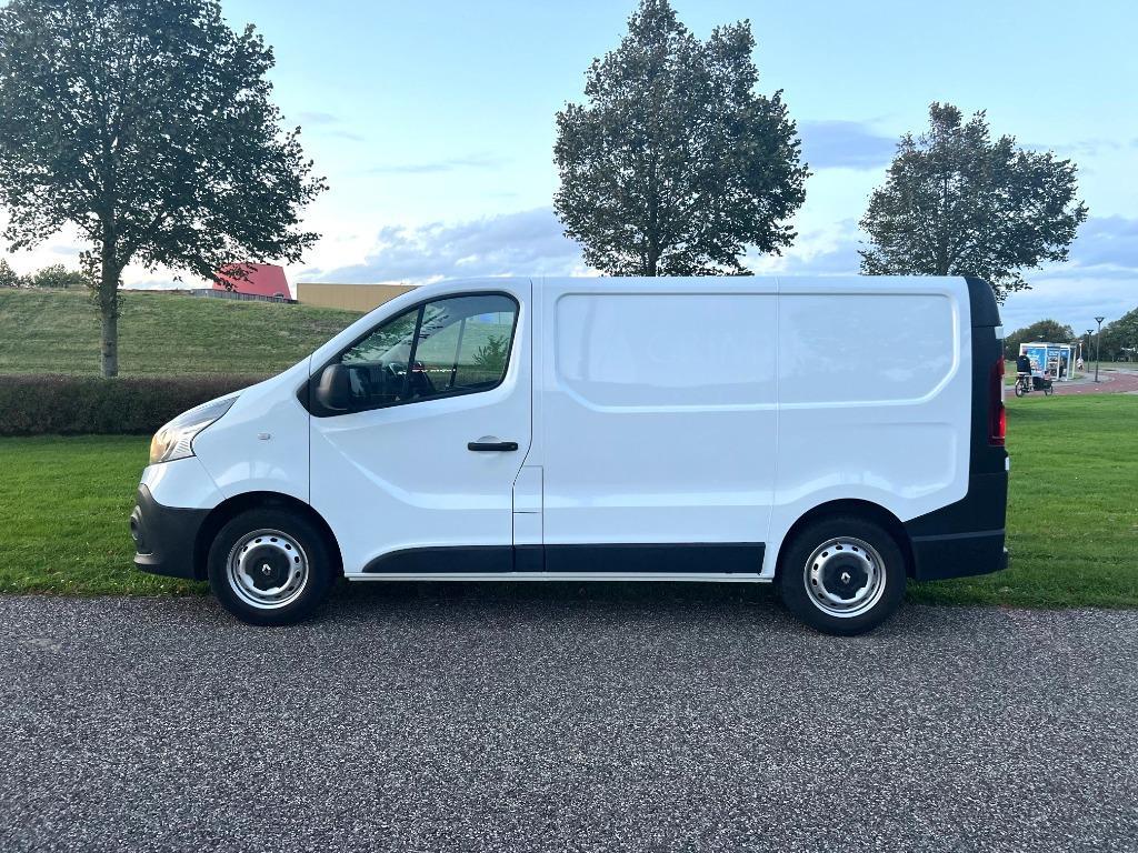 Super mooie Renault Trafic nw. model 64000 km