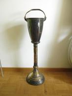 Seau à champagne sur pied, Enlèvement, Utilisé, Champagne