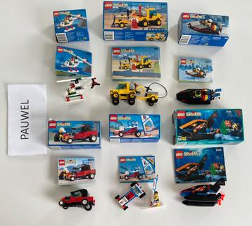 Lot vintage Lego sets met dozen beschikbaar voor biedingen