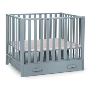  Stijlvol Childwood babypark – met lade, wielen, proper ma beschikbaar voor biedingen