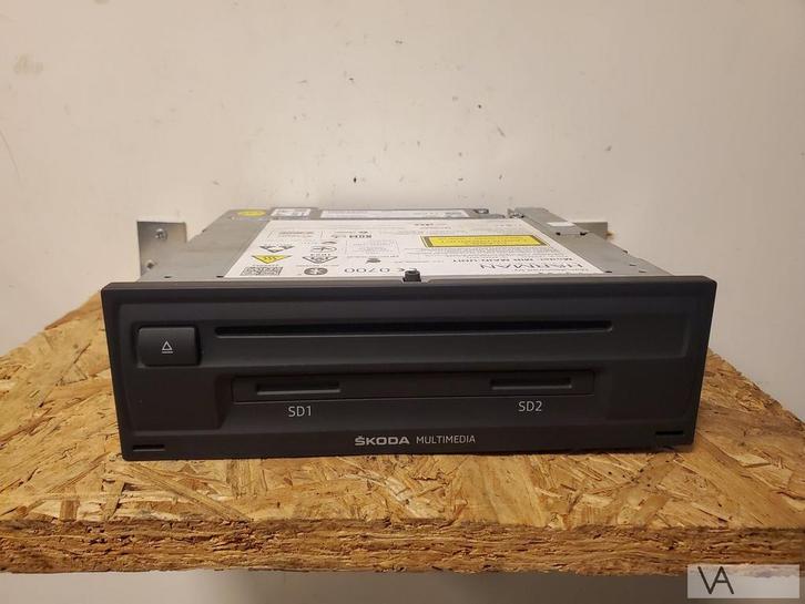 Skoda Octavia 2013 - 2020 radio navigatie module 5e0035020D, Auto-onderdelen, Dashboard en Schakelaars, Skoda, Gebruikt, Ophalen of Verzenden