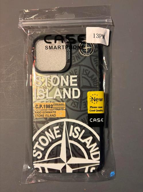 Coque Stone Island noir iPhone 13 pro max, Telecommunicatie, Mobiele telefoons | Hoesjes en Screenprotectors | Apple iPhone, Zo goed als nieuw