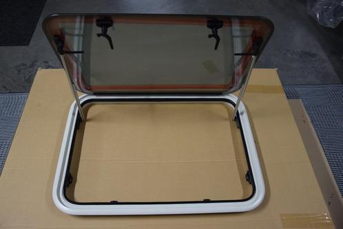 Nieuwe Polyplastic klapraam 73cm x 53 cm met witte Alu kader, Caravans en Kamperen, Mobilhome-accessoires, Nieuw, Ophalen