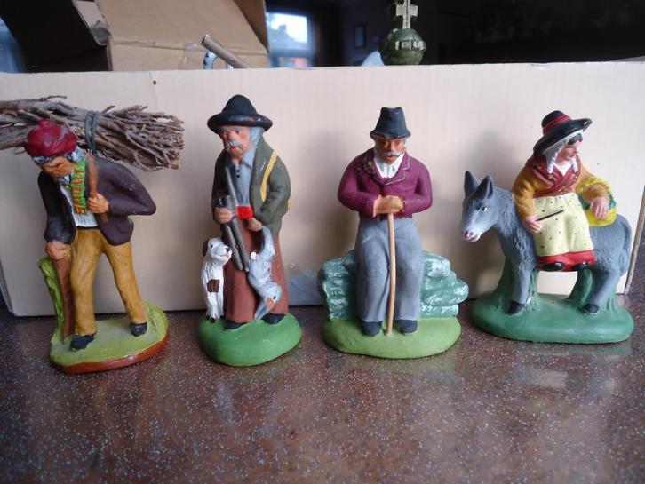 4 kwaliteitsvolle Santons uit de Provence., Verzamelen, Beelden en Beeldjes, Ophalen of Verzenden