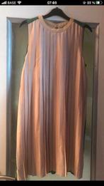 Robe d’été mi longue magnifique Massimo Dutti, plissée T M, Vêtements | Femmes, Comme neuf, Beige