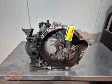 Versnellingsbak van een Peugeot Expert beschikbaar voor biedingen