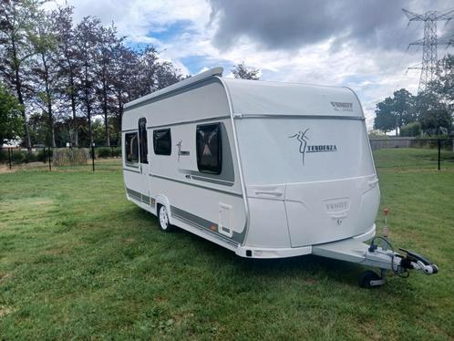 Fendt tendenza bj 2014 !!zeer mooi staat!!, Caravans en Kamperen, Caravans, Bedrijf, Fendt, Koelkast, Luifel, Mover, Radio, Ophalen