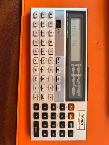 Zakcomputer pc-4 Tandy beschikbaar voor biedingen