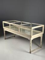 Winkelvitrine toonbank wit vintage, Ophalen