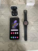 Samsung galaxy zflip4 met Watch 6 en buds fe, Comme neuf, Enlèvement ou Envoi