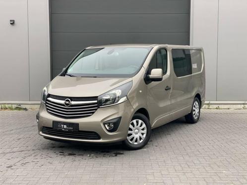 Opel Vivaro dubbele cabine 6-zit 146pk, Auto's, Bestelwagens en Lichte vracht, Bedrijf, Te koop, Used 1. Bestelwagens met ervaring.