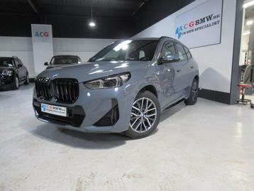 BMW X1   New Widescreen Elektr Stoele M Sport ParkASS H/K A, Auto's, Zwart, 136 pk, 5 zetels, SUV of Terreinwagen