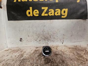 Luchtrooster Dashboard van een Opel Adam beschikbaar voor biedingen