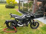 125cc  moto husqvarna svartpilen, ktm duke 125, Particulier, 125 cc, Overig, 11 kW of minder
