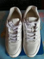 Baskets Esprit blanches taille 37 état impeccable, Enlèvement, Comme neuf