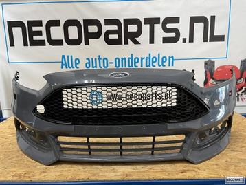 BUMPER FORD FOCUS ST MK3 FACELIFT VOORBUMPER 2014-2018  beschikbaar voor biedingen