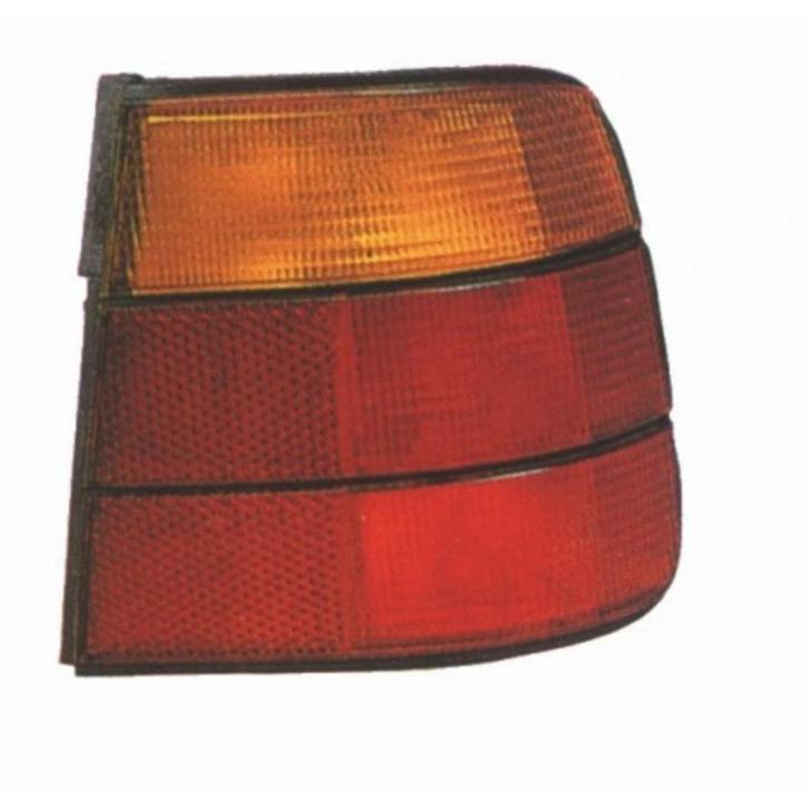 FEU ARRIÈRE DROIT BERLINE BMW SÉRIE 5 E34 (88-95), Auto diversen, Tuning en Styling, Ophalen
