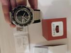 Montre neuve : Seiko 5 Sports SRPK17 série réédition 1968, Handtassen en Accessoires, Horloges | Heren, Ophalen of Verzenden, Zo goed als nieuw