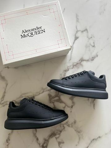 Alexander McQueen Sneakers 