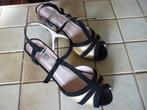 Damesschoen 41 open model., Schoenen met lage hakken, Zwart, Ophalen of Verzenden, Gedragen
