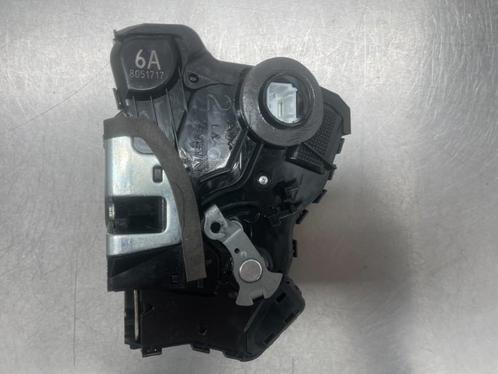 PORTIERSTANGEN LINKS VOOR Land Cruiser (J15) (LANDCRUISER), Auto-onderdelen, Overige Auto-onderdelen, Toyota, Gebruikt