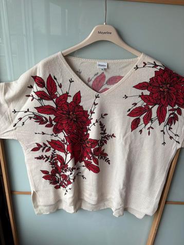 Mayerline Pull met bloemen 3L of XXL beschikbaar voor biedingen