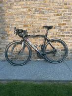 Full Carbon koersfiets Kuota Kharma, Fietsen en Brommers, Fietsen | Racefietsen, Ophalen, Zo goed als nieuw, Carbon