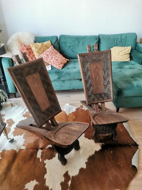 Prachtig set afrikaanse cérémonie stoelen, Antiek en Kunst, Antiek | Meubels | Stoelen en Sofa's, Ophalen