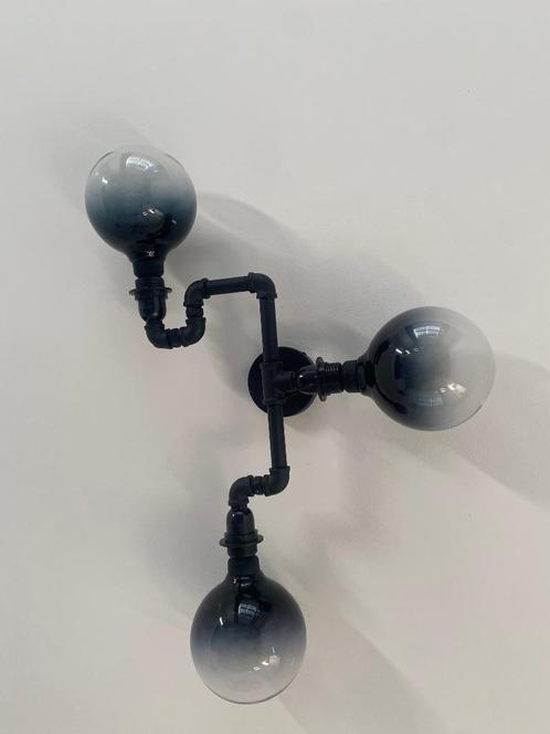 Vintage wandlamp met waterpijp, industrieel, Huis en Inrichting, Lampen | Plafondlampen, Gebruikt, Glas, Metaal, Ophalen of Verzenden