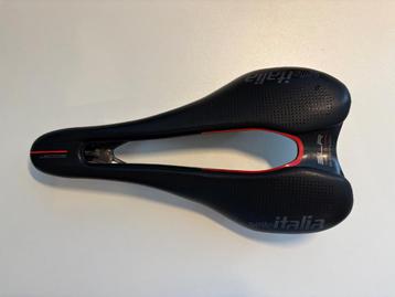 Selle Italia SLR Boost Kit Carbonio Superflow S3 beschikbaar voor biedingen