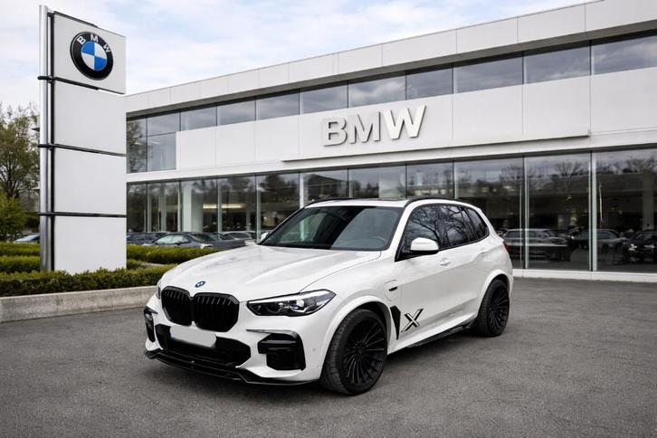 BMW X5 xDrive 45ème M pack M performance    X Factor², Autos, BMW, Entreprise, Achat, X5, Caméra 360°, 4x4, ABS, Caméra de recul