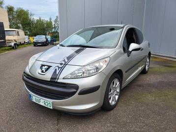 Peugeot 207 1.4i 16v * Euro4 * Airco * 1J Garantie