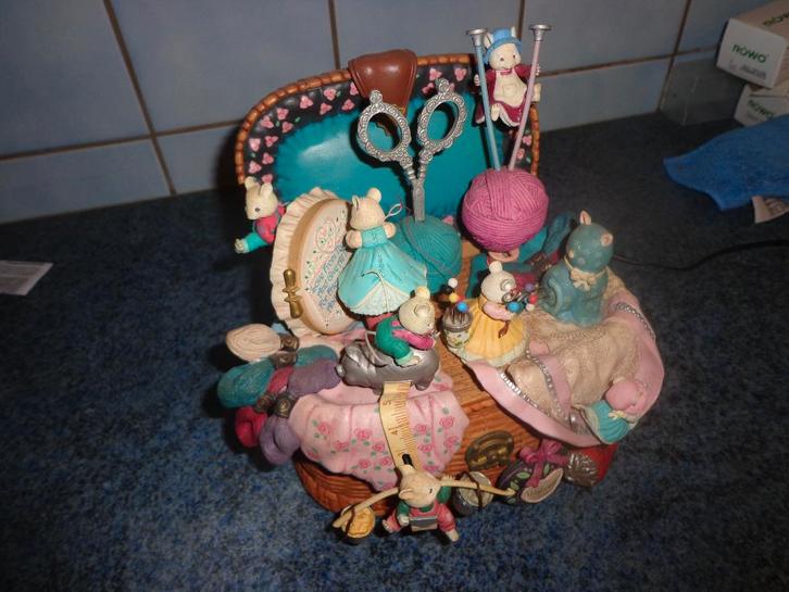 Oude enesco muziekdoos met muisjes, Antiek en Kunst, Curiosa en Brocante, Ophalen of Verzenden