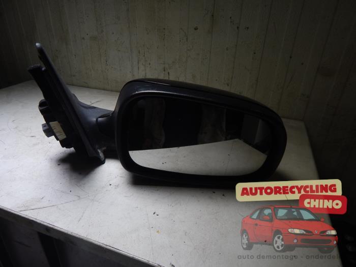Buitenspiegel rechts van een Saab 9-3, Auto-onderdelen, Spiegels, Saab, Gebruikt, 3 maanden garantie, Ophalen of Verzenden