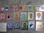 PANINI VOETBAL STICKERS FOOTBALL 93 PLAATJES  BADGES 17X, Verzenden, Zo goed als nieuw