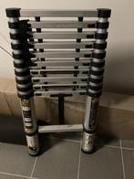 Ladder telescopische degelijk en handig, Doe-het-zelf en Bouw, Ladders en Trappen, Ophalen, Zo goed als nieuw, Ladder