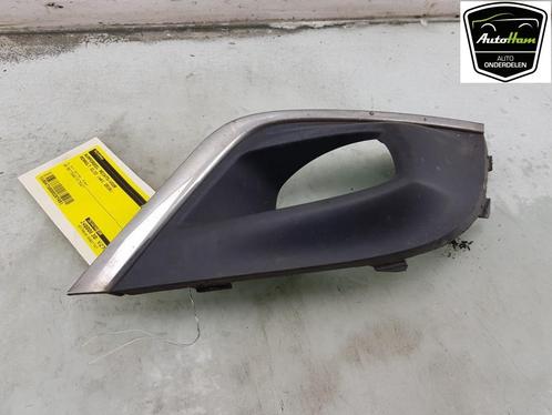 BUMPERDEEL RECHTS VOOR Clio IV Estate / Grandtour (7R), Auto-onderdelen, Carrosserie, Bumper, Renault, Voor, Rechts, Gebruikt