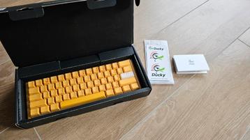 Ducky - One 3 Mini Yellow Ducky (Qwerty) beschikbaar voor biedingen