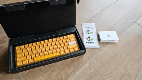 Ducky - One 3 Mini Yellow Ducky (Qwerty), Informatique & Logiciels, Claviers, Comme neuf, Qwerty, Enlèvement ou Envoi